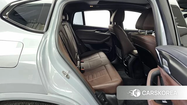 BMW X4 (G02) 2023 Небесно-голубой из Кореи, фото 3