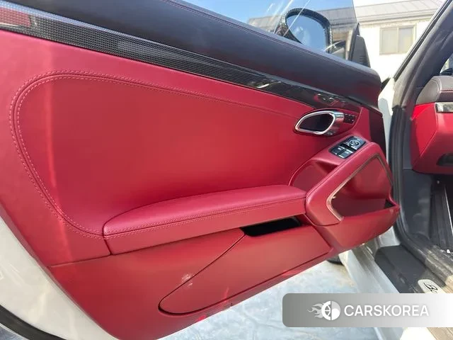 Porsche 718 Boxster 2021 Жемчужный цвет из Кореи, фото 3