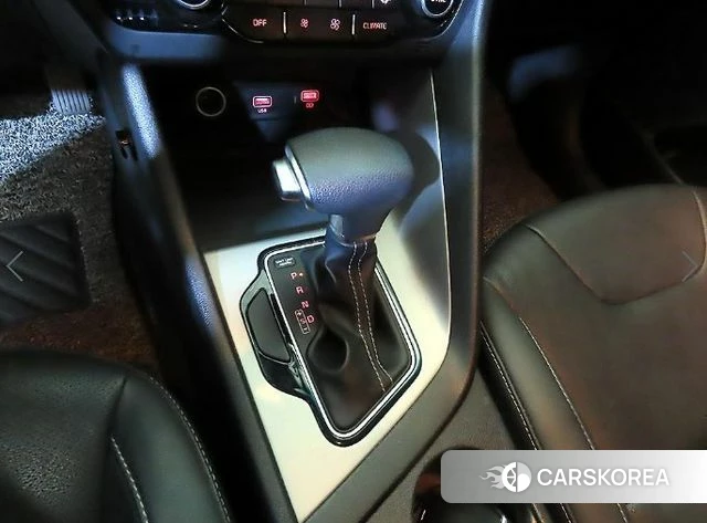 Kia The New Niro 2021 Черный из Кореи, фото 3