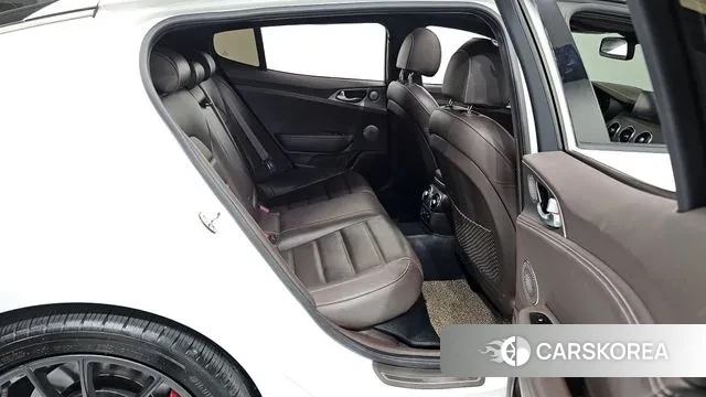 Kia Stinger 2019 Белый из Кореи, фото 3