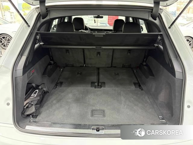 Audi Q7 (4M) 2024 Белый из Кореи, фото 3