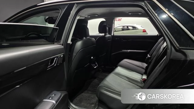 Hyundai Grandeur Hybrid (GN7) 2023 Черный из Кореи, фото 3