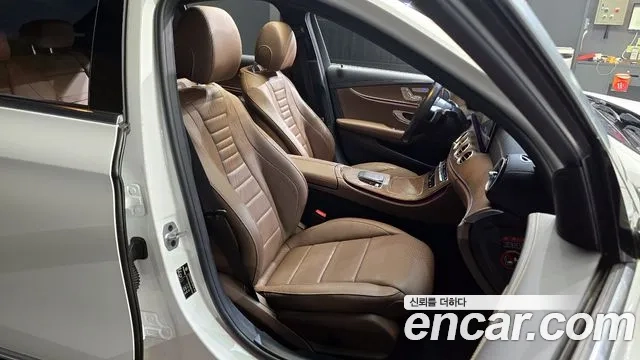 Mercedes-Benz E-Class W213 2021 Белый из Кореи, фото 3