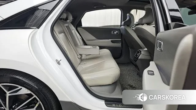 Hyundai Ionic 6 2022 Белый из Кореи, фото 3