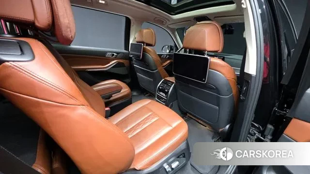 BMW X7 (G07) 2020 Черный из Кореи, фото 3