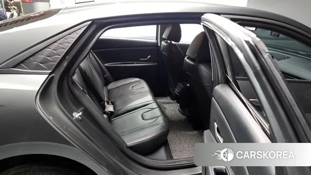 Hyundai The New Avante (CN7) 2024 Серый из Кореи, фото 3