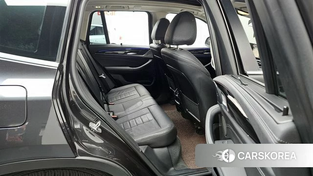 BMW X3 (G01) 2022 Серый из Кореи, фото 3