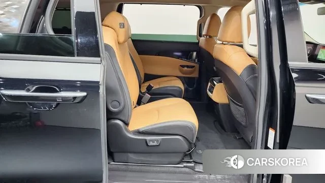 Kia Carnival 4th generation 2022 Черный из Кореи, фото 3