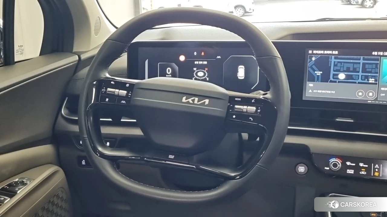 Kia The New Carnival 4th Generation 2025 Черный из Кореи, фото 3