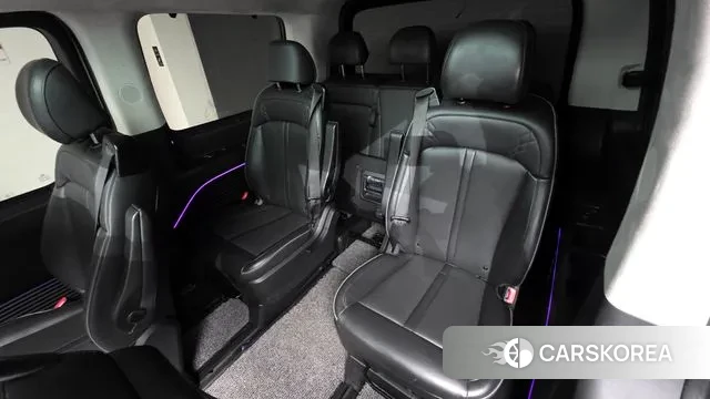 Hyundai Staria 2022 Белый из Кореи, фото 3