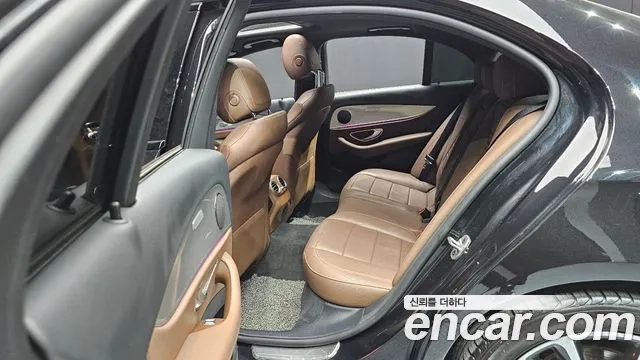 Mercedes-Benz E-Class W213 2020 Черный из Кореи, фото 3