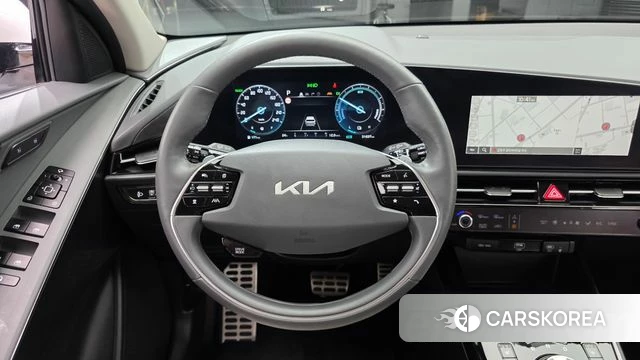 Kia Di Ol Nu Niro 2024 Белый из Кореи, фото 3