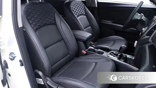 Ssangyong Tivoli Armor 2018 Белый из Кореи, фото 3