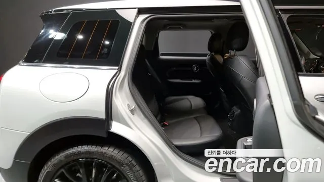 Mini Cooper Clubman 2020 Серебряный из Кореи, фото 3