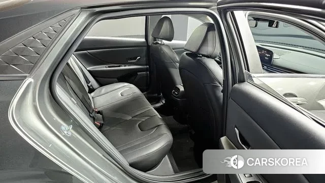 Hyundai The New Avante (CN7) 2024 Серый из Кореи, фото 3