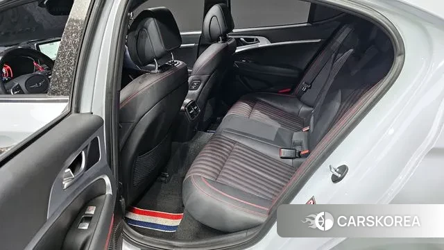 Genesis G70 2019 Белый из Кореи, фото 3