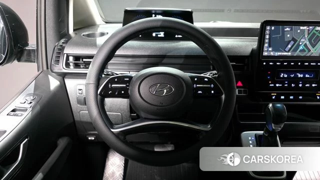 Hyundai Staria 2021 Черный из Кореи, фото 3