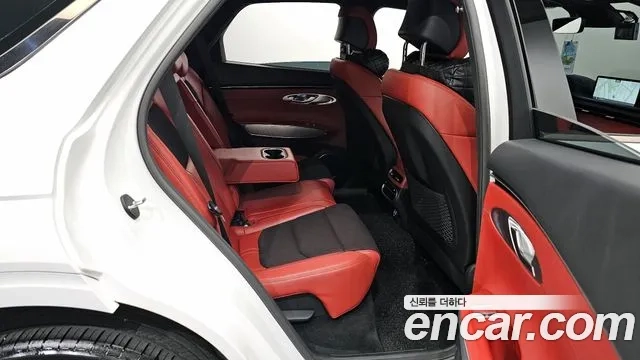 Genesis GV70 2021 Белый из Кореи, фото 3