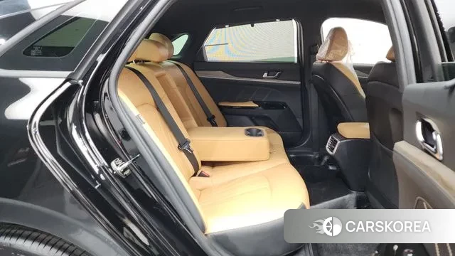 Kia K5 3rd generation 2022 Черный из Кореи, фото 3