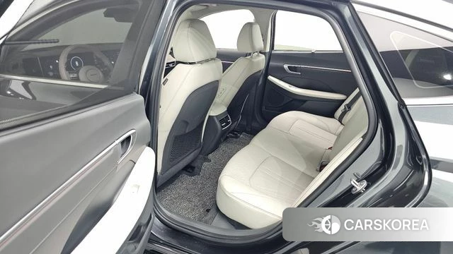 Hyundai Sonata D Edge (DN8) 2023 Серый из Кореи, фото 3