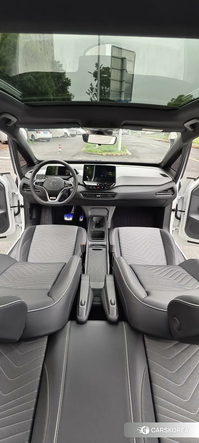 Volkswagen ID.3 2024 Белый из Китая, фото 3