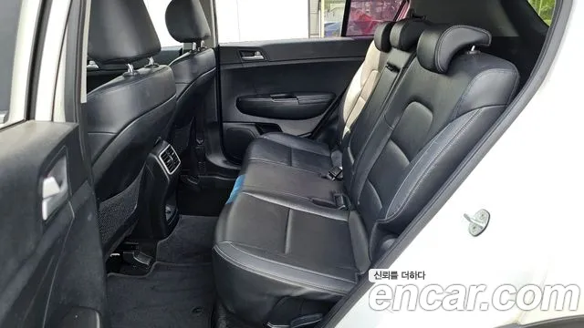 Kia Sportage 4th Generation 2018 Белый из Кореи, фото 3