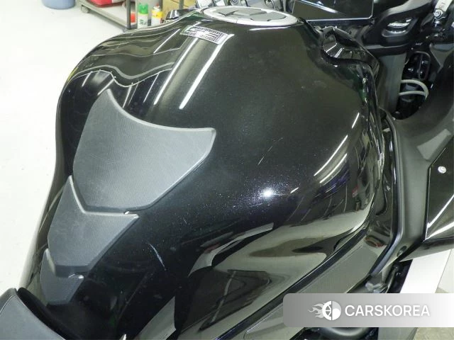 Проданный Kawasaki NINJA H2 SX SE 2024 из Японии, фото 2