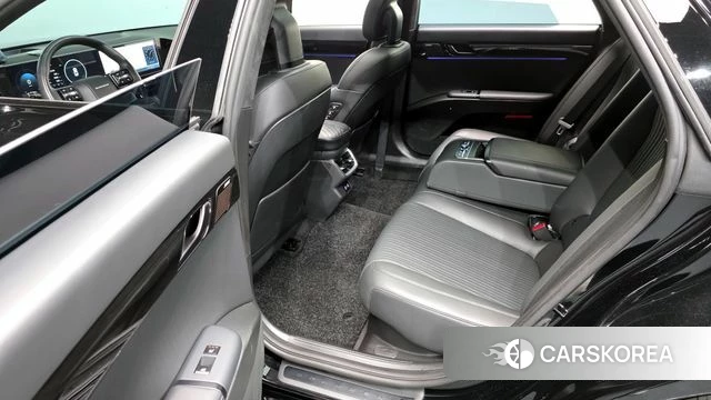 Hyundai Grandeur Hybrid (GN7) 2023 Черный из Кореи, фото 3