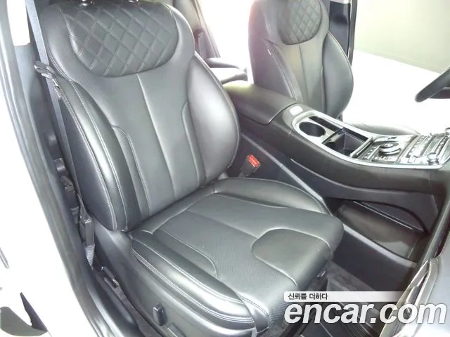 Hyundai The New Santa Fe 2023 Белый из Кореи, фото 3