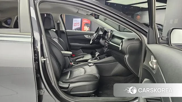 Kia Come New K3 2018 Серый из Кореи, фото 3