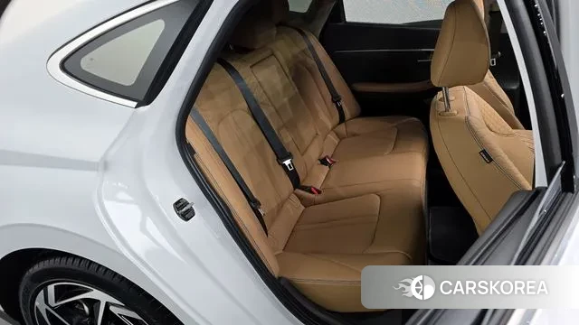 Hyundai Sonata D Edge (DN8) 2024 Белый из Кореи, фото 3