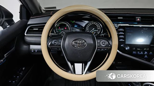 Toyota Camry (XV70) 2018 Белый из Кореи, фото 3