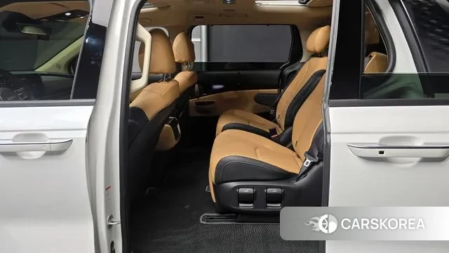 Kia Carnival 4th generation 2023 Белый из Кореи, фото 3