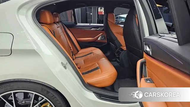 BMW M5 (F90) 2022 Белый из Кореи, фото 3