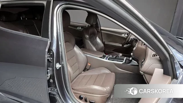 Kia Stinger 2018 Серый из Кореи, фото 3