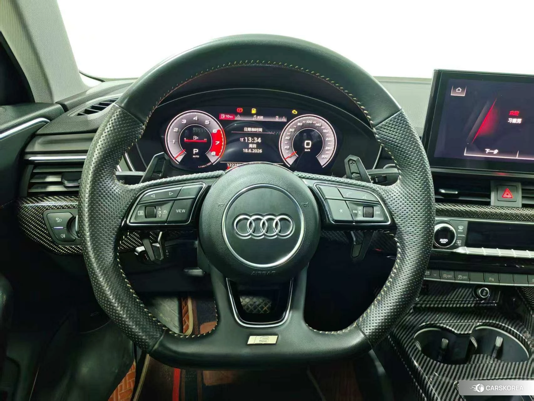 Audi A4L 2020 Темно-серый из Китая, фото 3