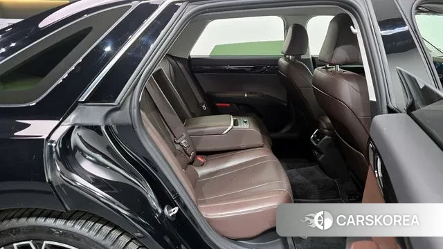 Hyundai Grandeur Hybrid (GN7) 2023 Черный из Кореи, фото 3