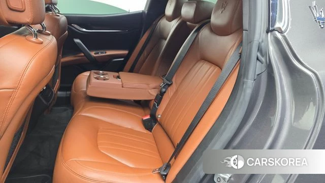 Maserati Ghibli 2022 Серый из Кореи, фото 3