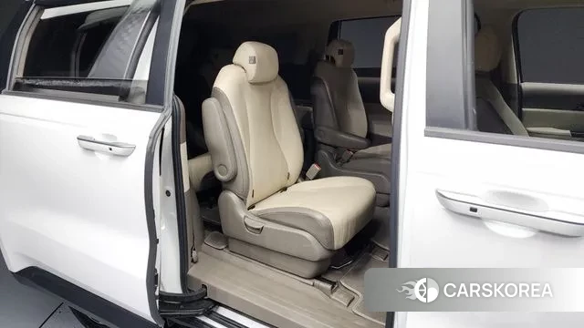 Kia Carnival 4th generation 2021 Белый из Кореи, фото 3