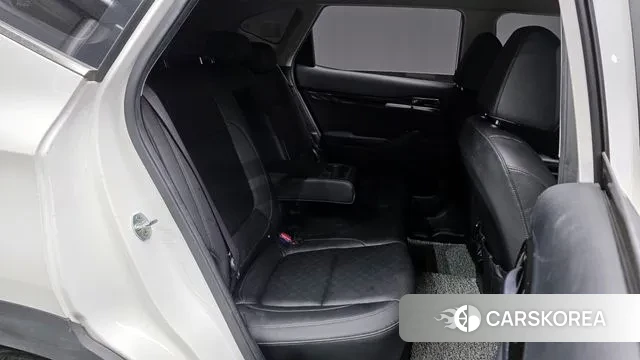 Kia Seltos 2022 Белый из Кореи, фото 3