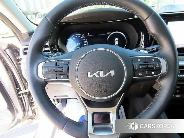 Kia K5 Hybrid 3rd Generation 2023 Серый из Кореи, фото 3
