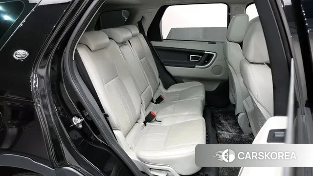 Land Rover Discovery Sports 2018 Черный из Кореи, фото 3