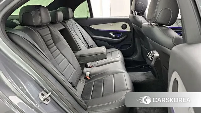 Mercedes-Benz E-Class W213 2021 Серый из Кореи, фото 3