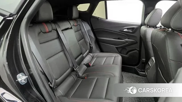 Chevrolet (GM Daewoo) Trax Crossover 2025 Черный из Кореи, фото 3