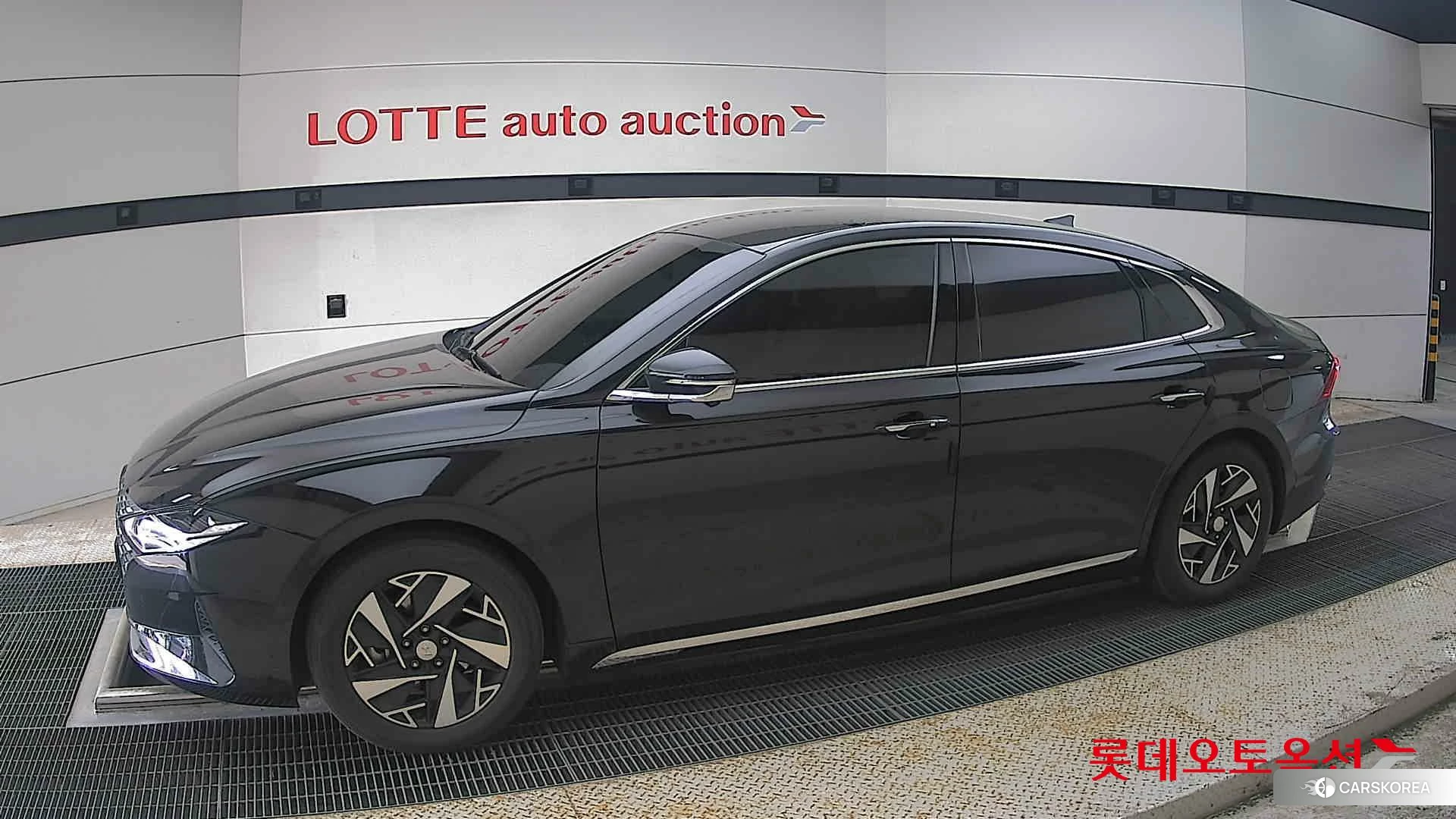 Hyundai Grandeur Hybrid 2022 Midnight Black Pearl из Кореи, фото 3