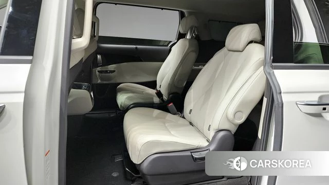 Kia Carnival 4th generation 2023 Белый из Кореи, фото 3