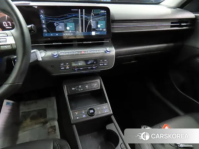 Hyundai Kona (SX2) 2024 Белый из Кореи, фото 3