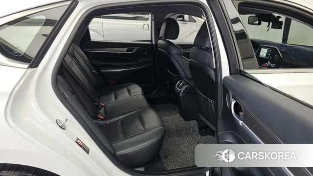 Hyundai Grandeur IG 2018 Белый из Кореи, фото 3