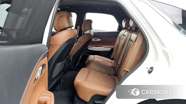 Genesis GV70 2024 Белый из Кореи, фото 3