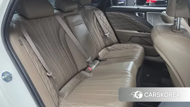 Kia K8 2022 Белый из Кореи, фото 3